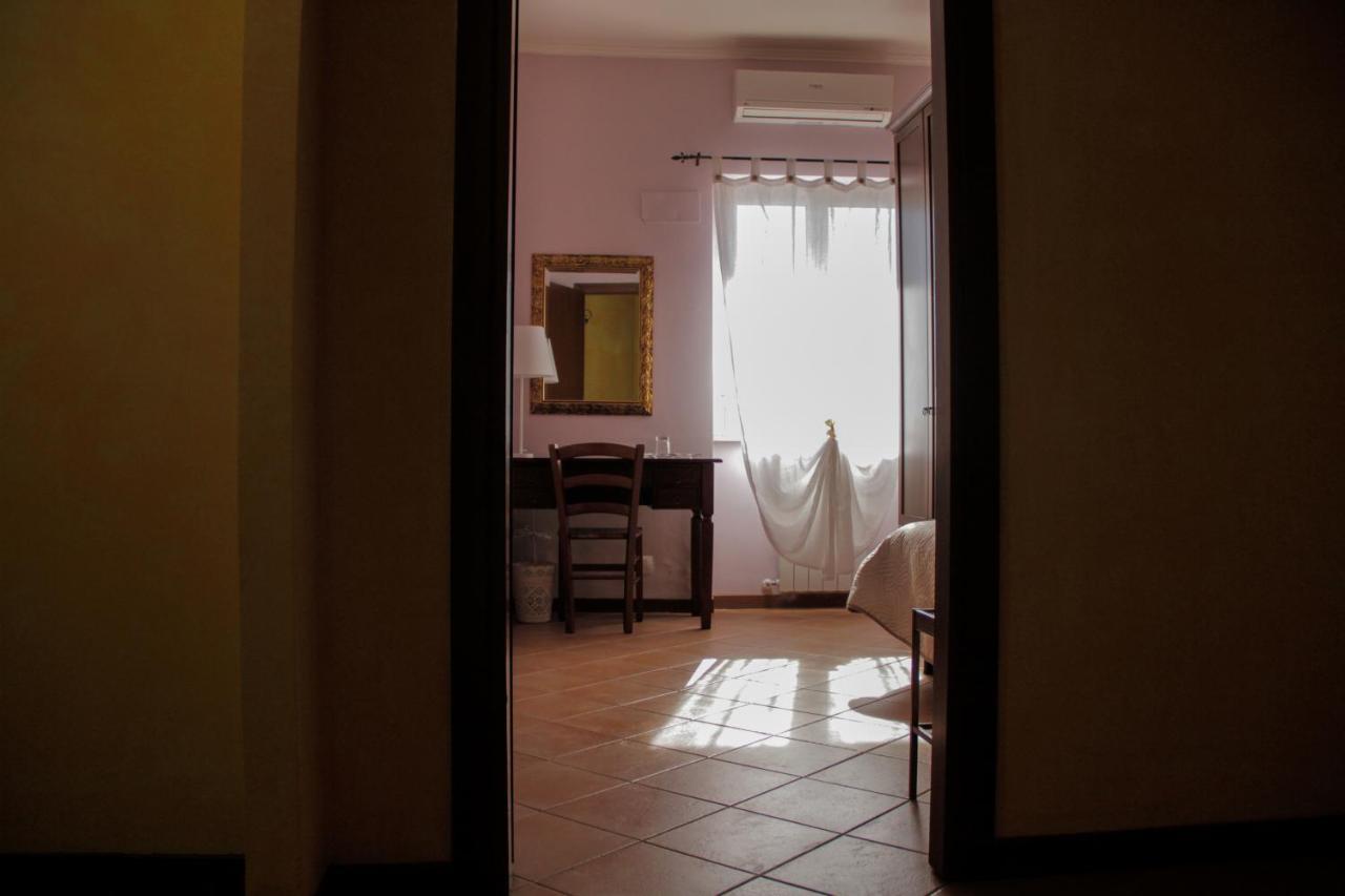 Cesano Il Casale Di Gardenia Bed & Breakfast エクステリア 写真
