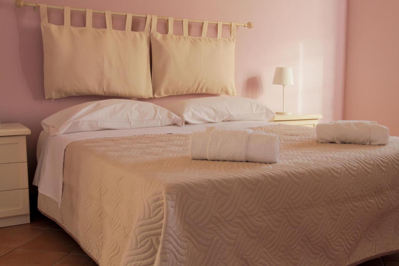 Cesano Il Casale Di Gardenia Bed & Breakfast エクステリア 写真